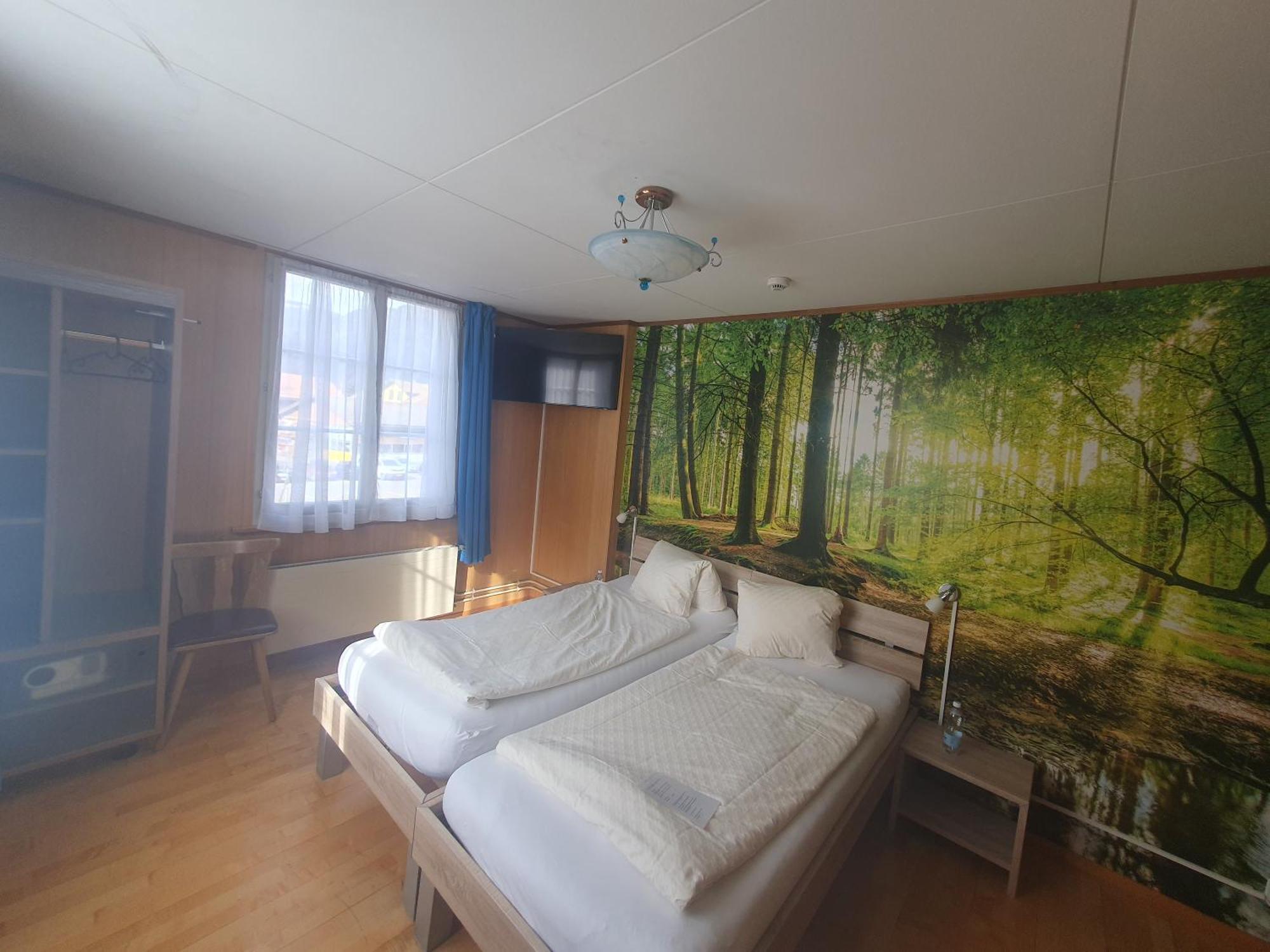 Gasthof Hirschen Wilderswil Zimmer foto