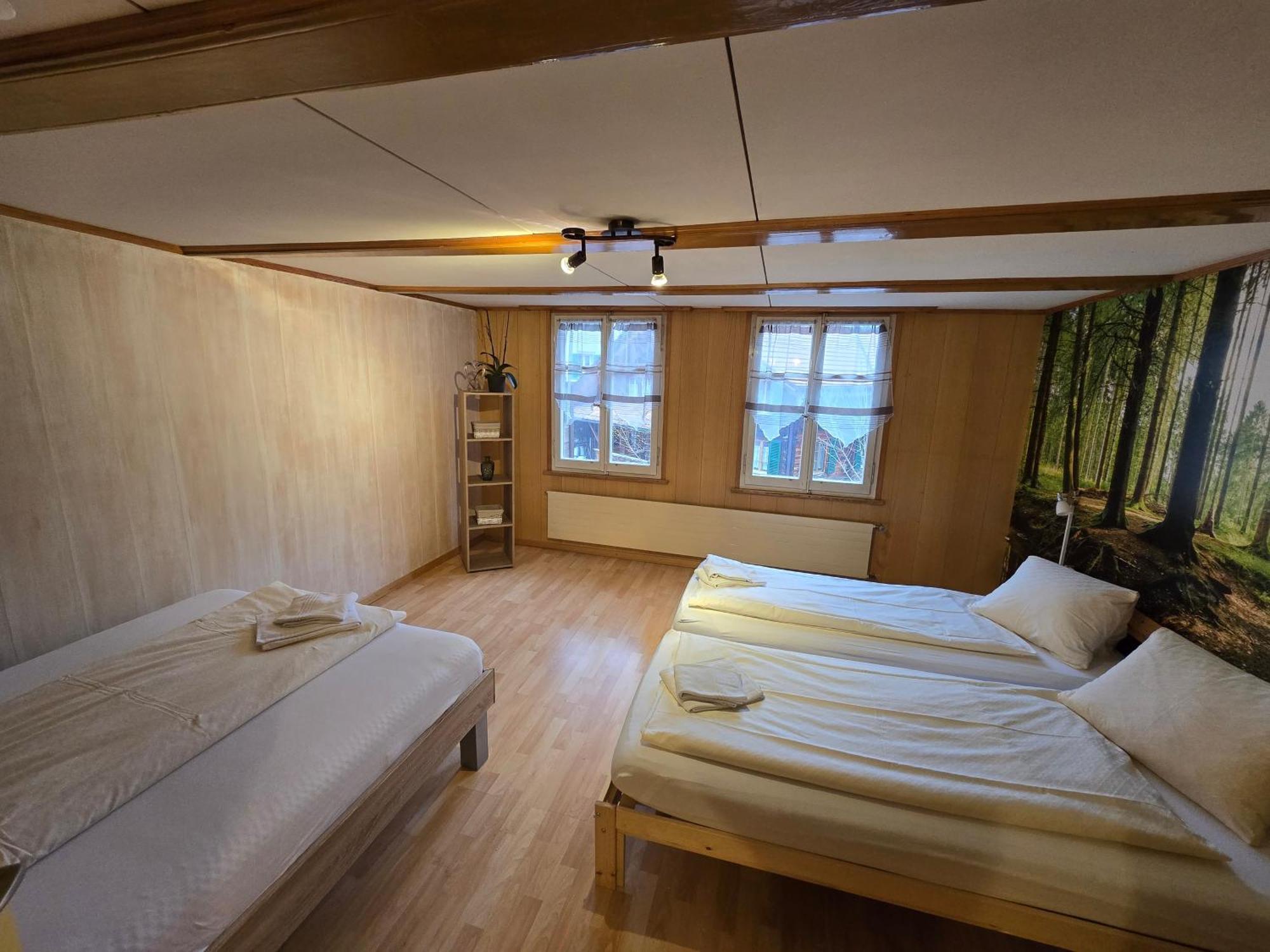 Gasthof Hirschen Wilderswil Zimmer foto