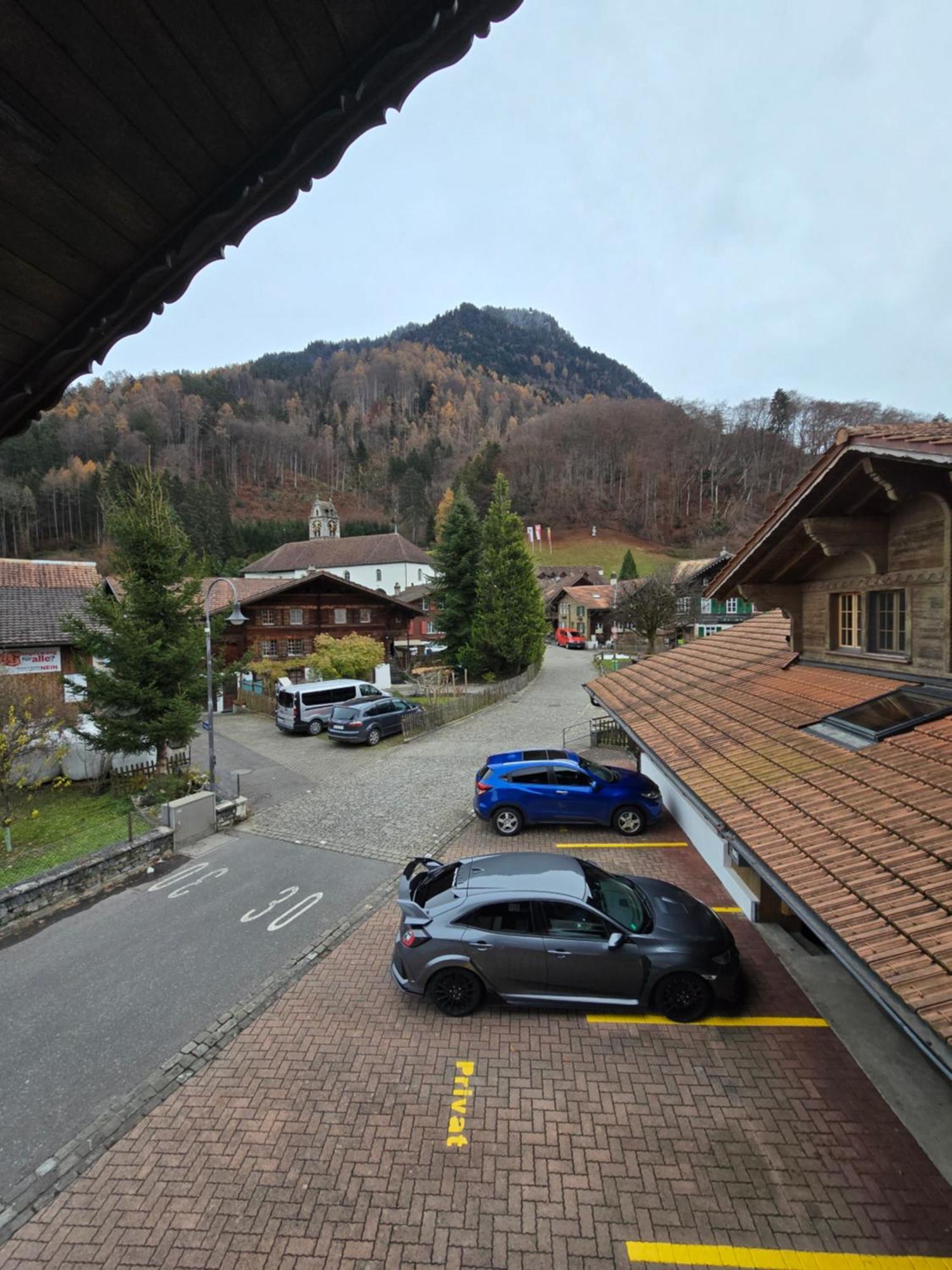 Gasthof Hirschen Wilderswil Zimmer foto